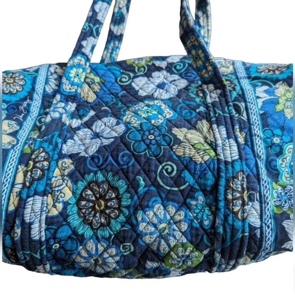 Vera Bradley blue floral quilted duffel bag - Picture 2 of 5